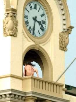 clock-tower-sex-sydney-1